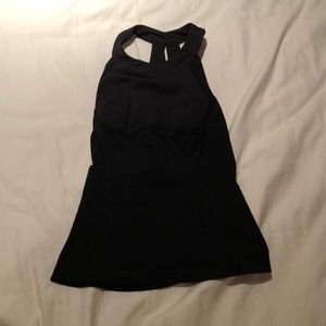 Lululemon top